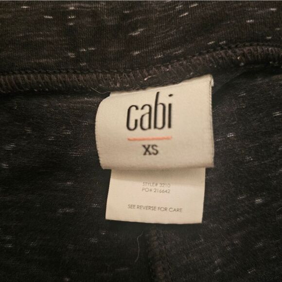 CAbi skirted leggings sz xs in speckled gray. - Picture 3 of 6